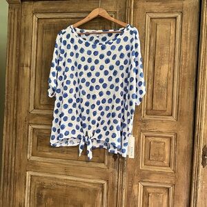 Chico’s size 3 NWT Blue Dots Tee poolside blue